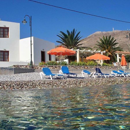 Oasis Apartments Λιβάδια Εξωτερικό φωτογραφία