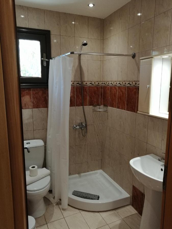 Oasis Apartments Λιβάδια Εξωτερικό φωτογραφία