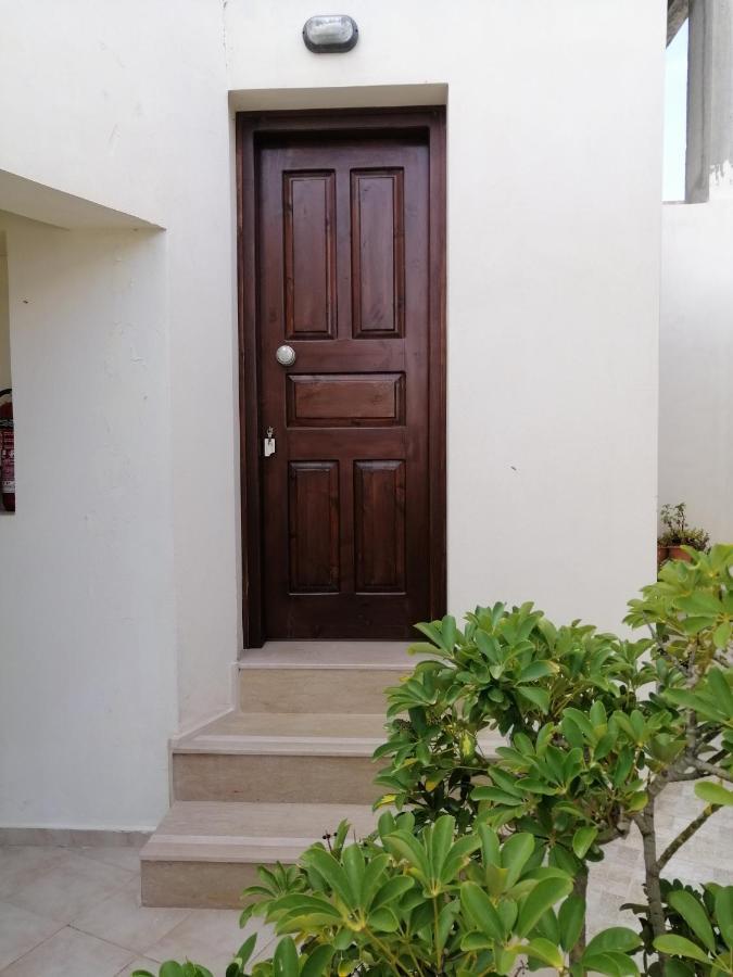 Oasis Apartments Λιβάδια Εξωτερικό φωτογραφία